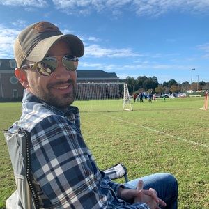 Meet your Posher, Jonathan